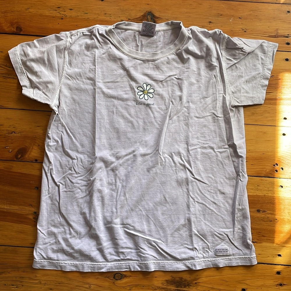 Vintage Life is Good Daisy Tee